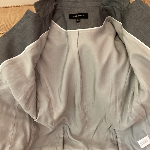 Talbots Fine Light Weight Suiting Jacket - Picture 6 of 8